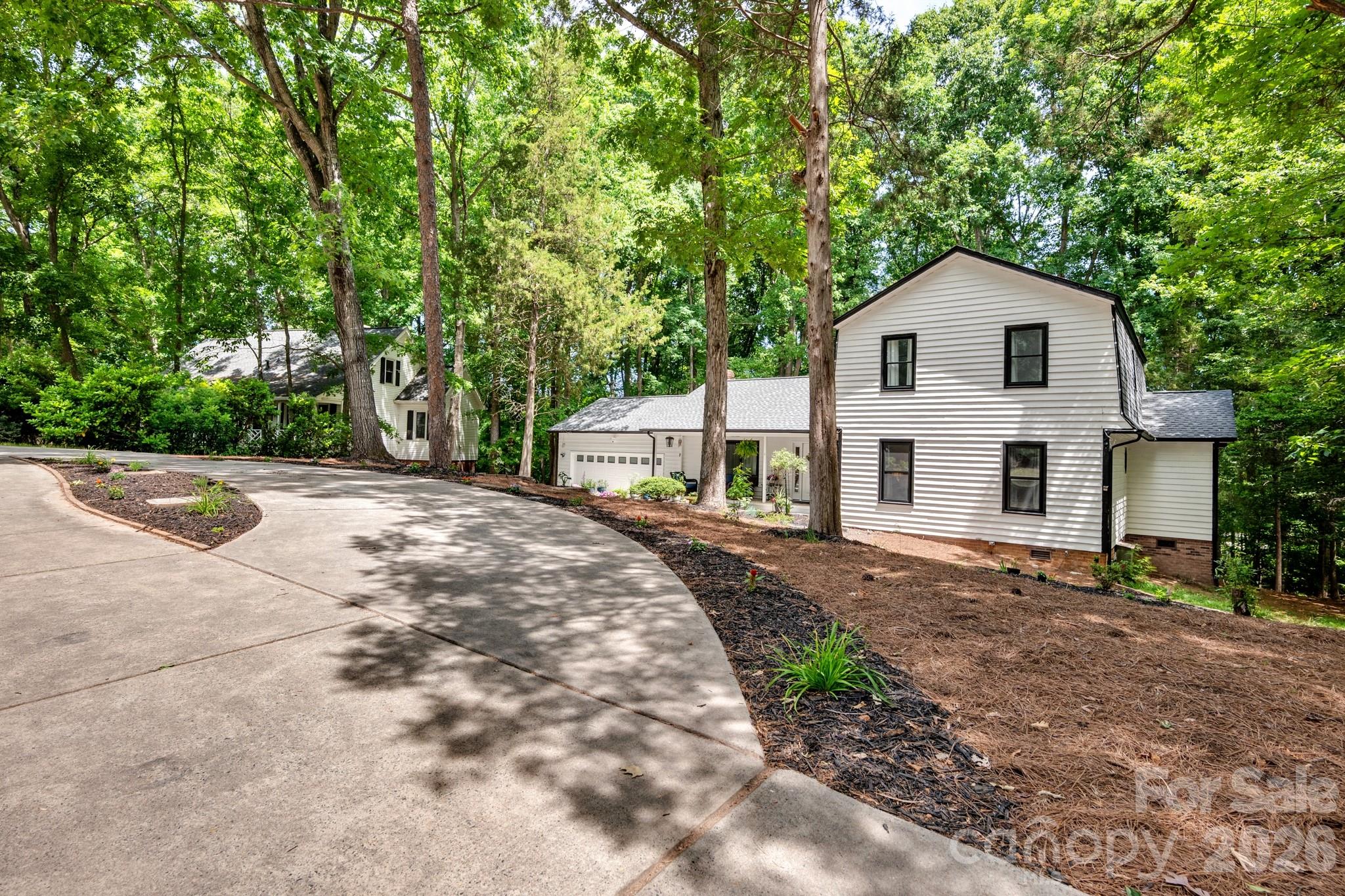 9307 Raintree Lane Charlotte NC 28277