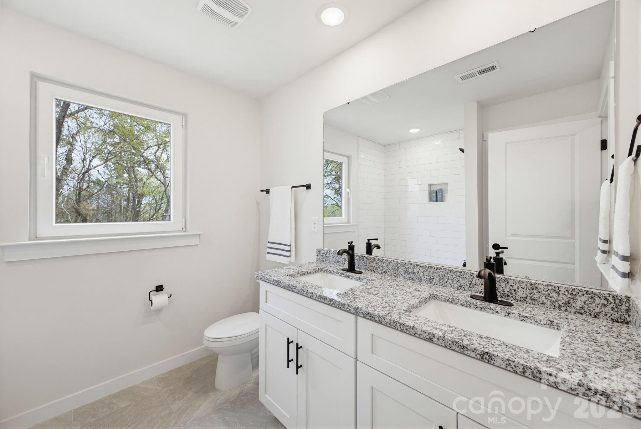 1928 46th Avenue Drive NE Hickory NC 28601