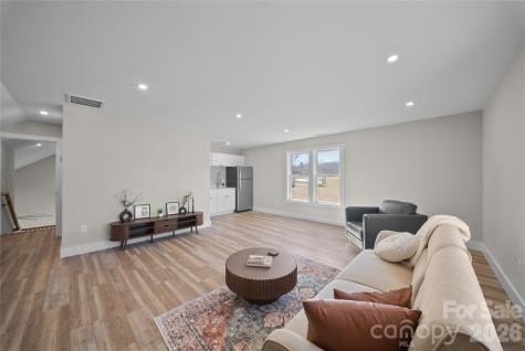 78 Scott Meadows Drive Asheville NC 28806