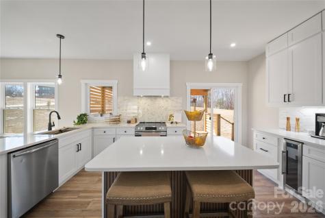 78 Scott Meadows Drive Asheville NC 28806