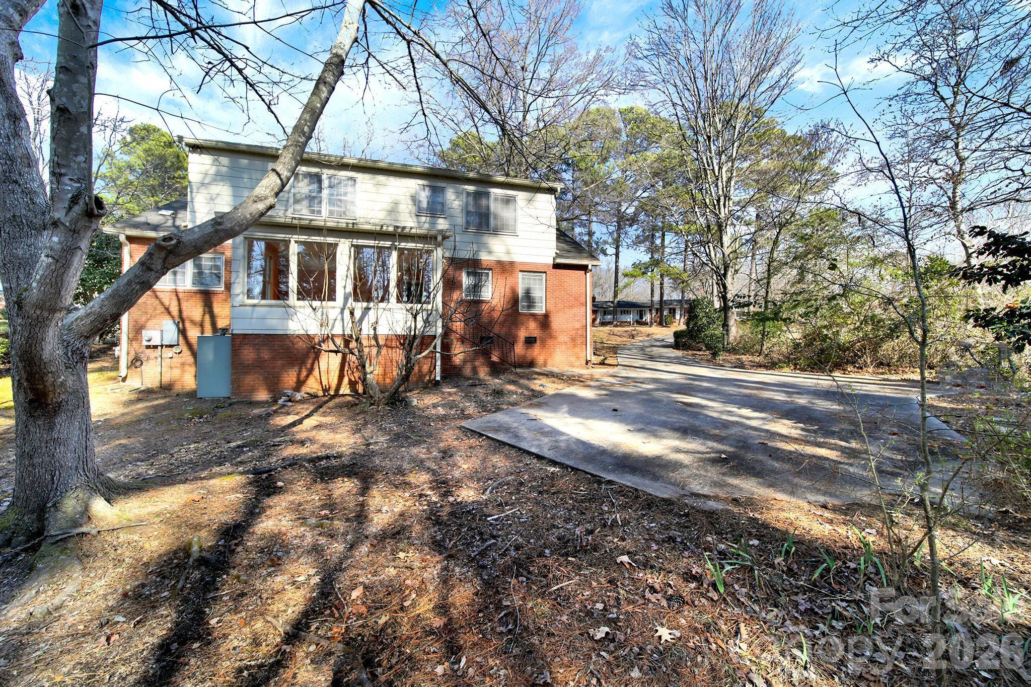 1125 Hawthorne Road Lancaster SC 29720