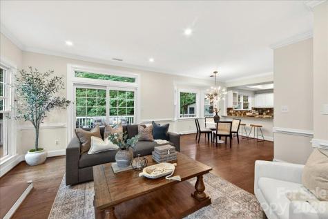 5118 Rosewater Court Charlotte NC 28226