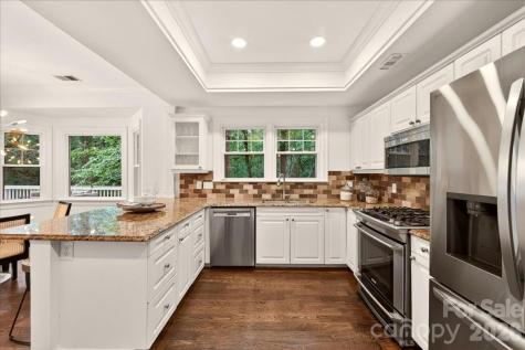 5118 Rosewater Court Charlotte NC 28226