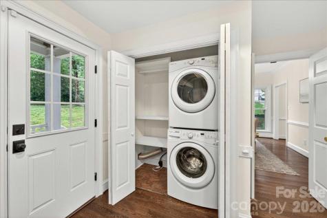 5118 Rosewater Court Charlotte NC 28226