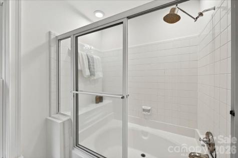5118 Rosewater Court Charlotte NC 28226