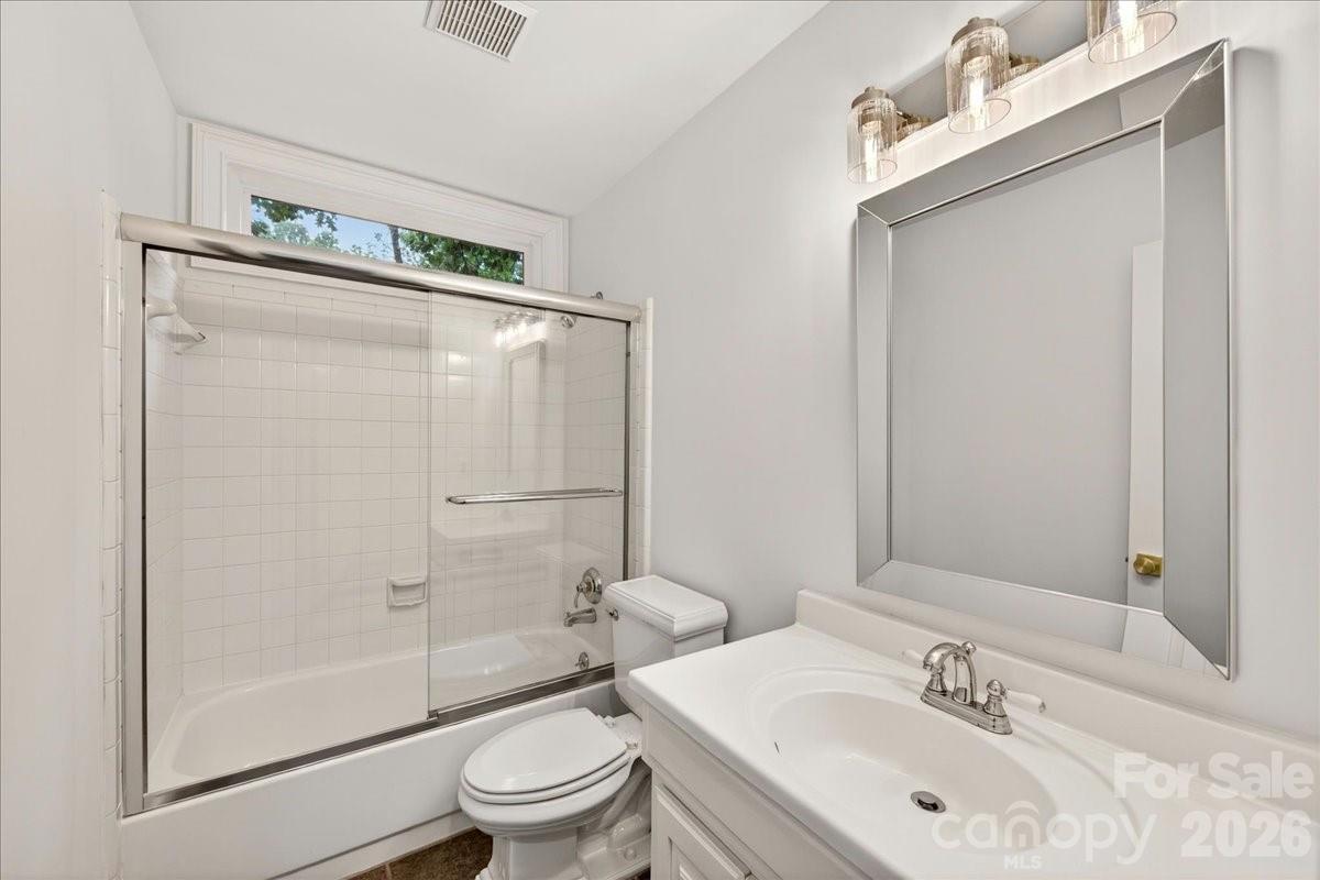 5118 Rosewater Court Charlotte NC 28226