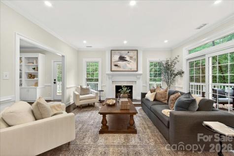 5118 Rosewater Court Charlotte NC 28226