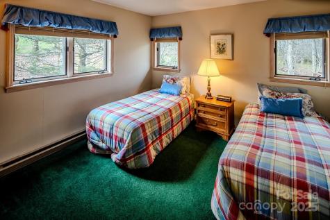 130 Skiway Circle Beech Mountain NC 28604