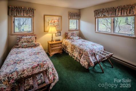 130 Skiway Circle Beech Mountain NC 28604