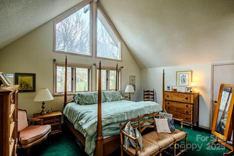 130 Skiway Circle Beech Mountain NC 28604