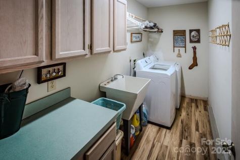 130 Skiway Circle Beech Mountain NC 28604