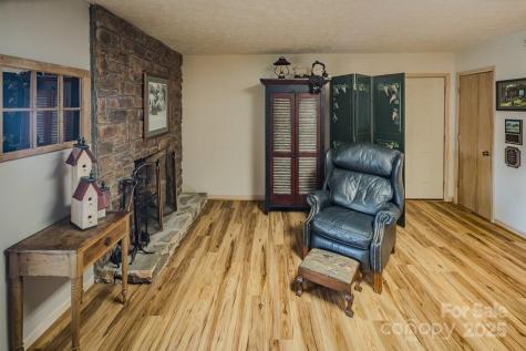 130 Skiway Circle Beech Mountain NC 28604