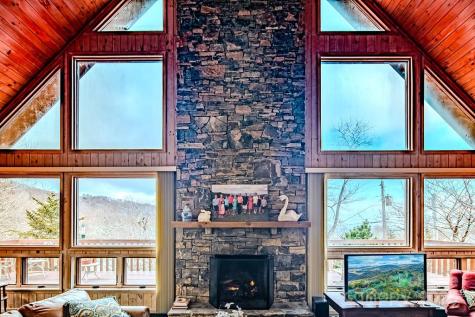 130 Skiway Circle Beech Mountain NC 28604