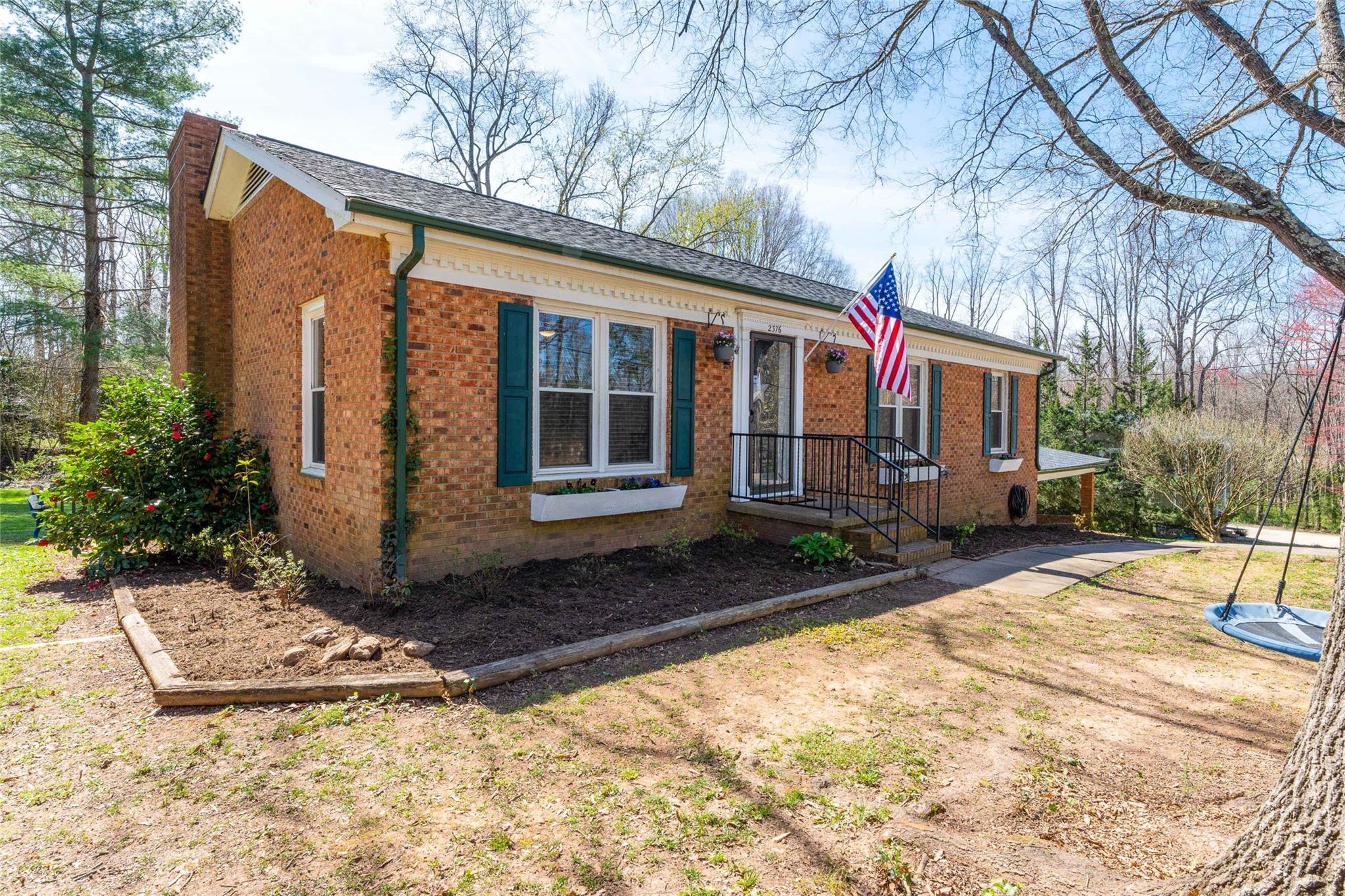 2376 32nd Avenue NE Hickory NC 28601