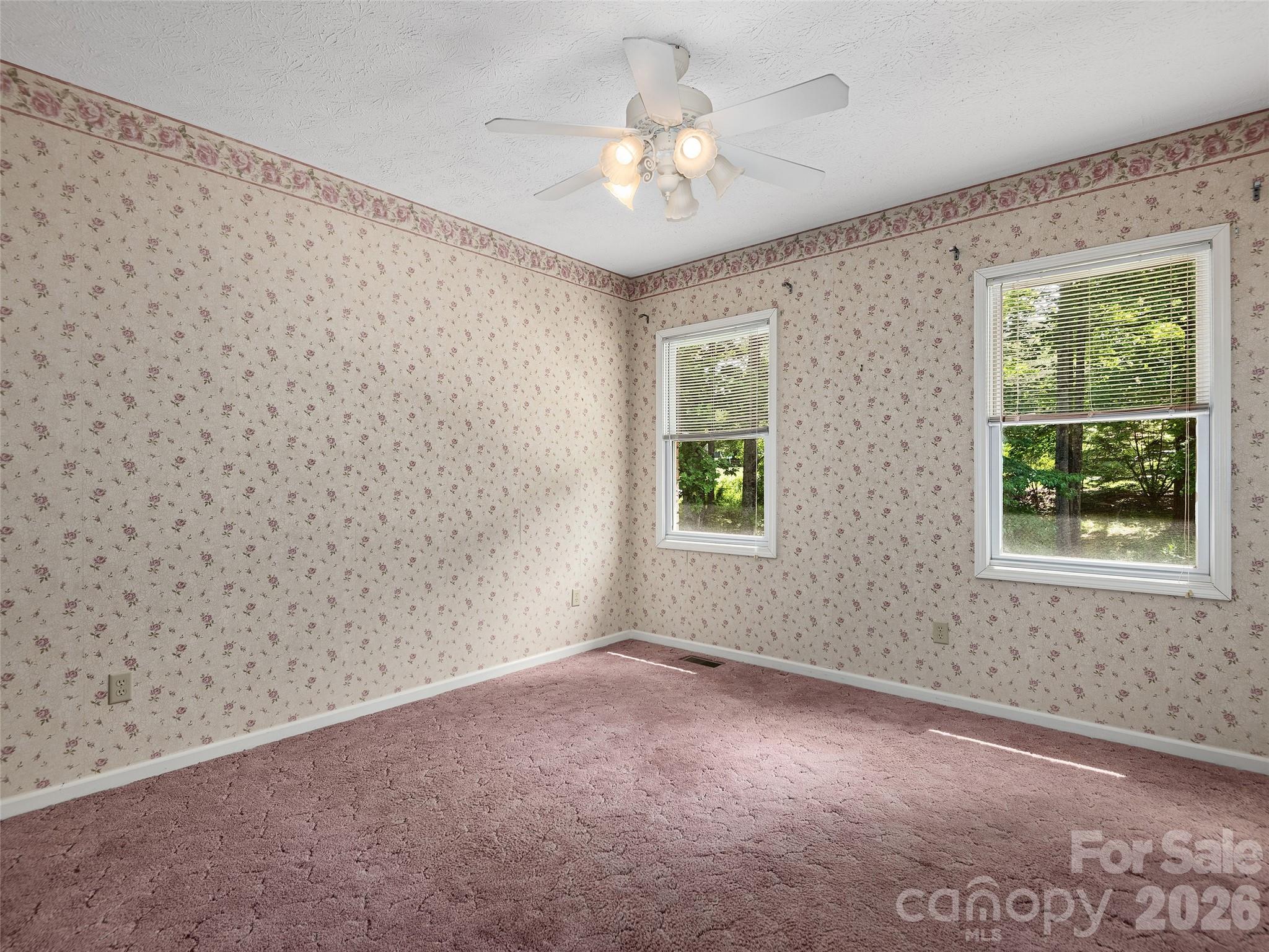 39 Beaumont Drive Hendersonville NC 28739