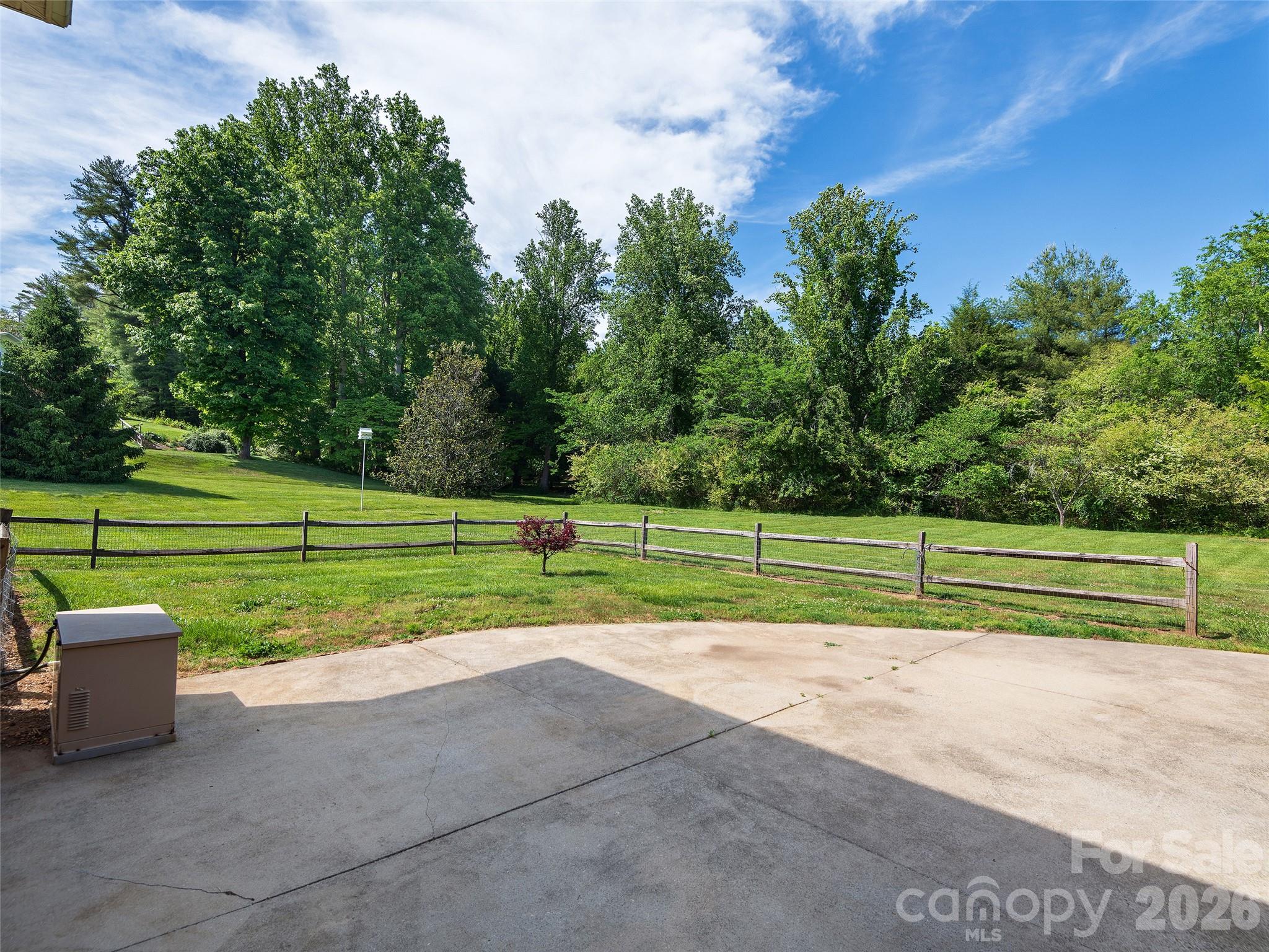 39 Beaumont Drive Hendersonville NC 28739