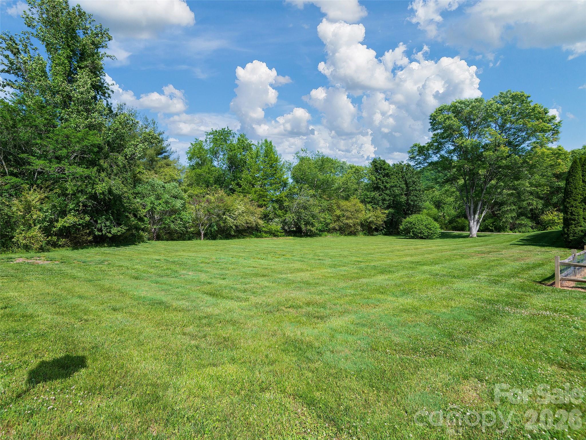 39 Beaumont Drive Hendersonville NC 28739