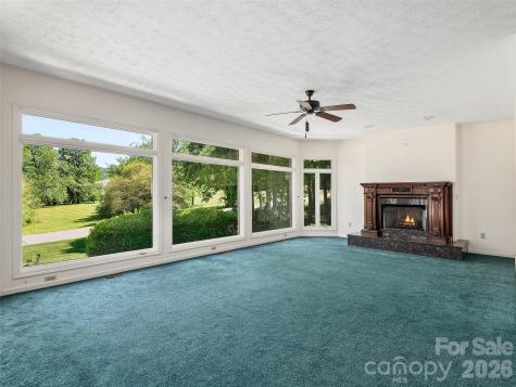 39 Beaumont Drive Hendersonville NC 28739
