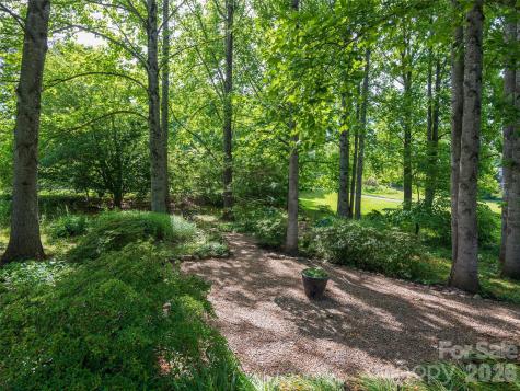 39 Beaumont Drive Hendersonville NC 28739