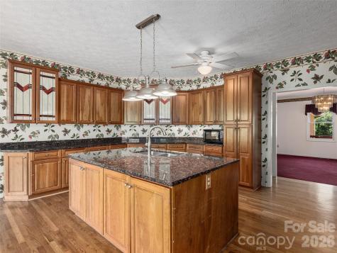 39 Beaumont Drive Hendersonville NC 28739