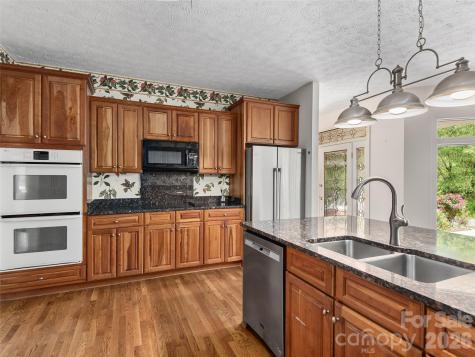 39 Beaumont Drive Hendersonville NC 28739