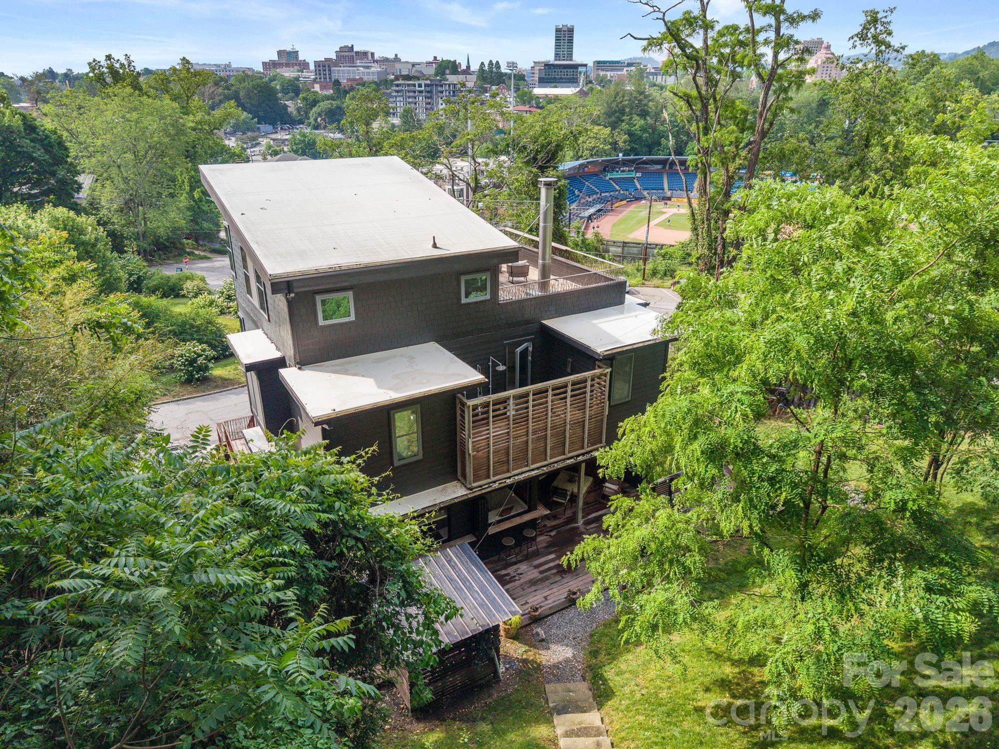 53 Buchanan Place Asheville NC 28801