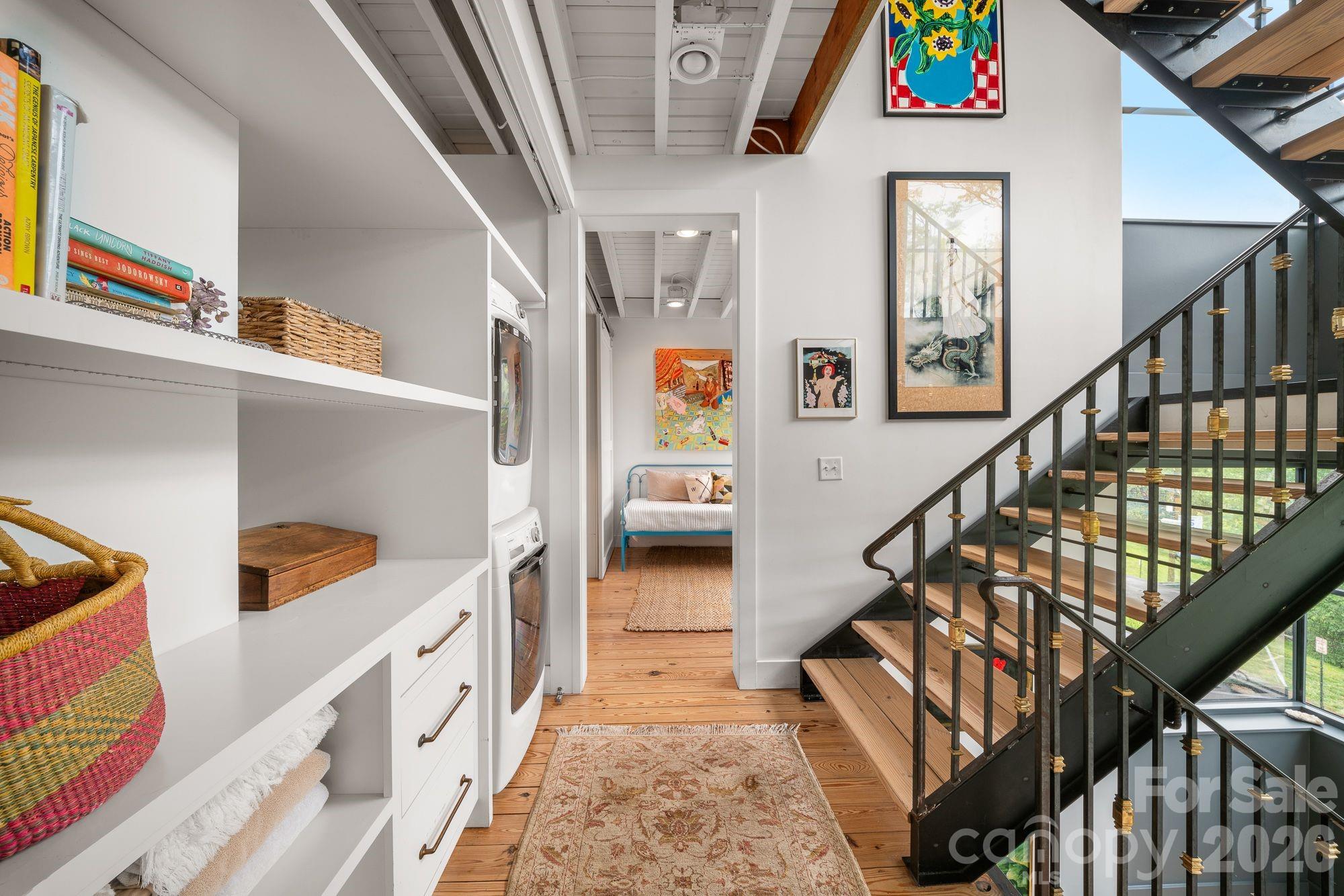 53 Buchanan Place Asheville NC 28801