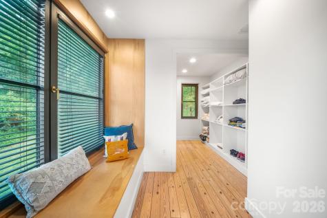 53 Buchanan Place Asheville NC 28801