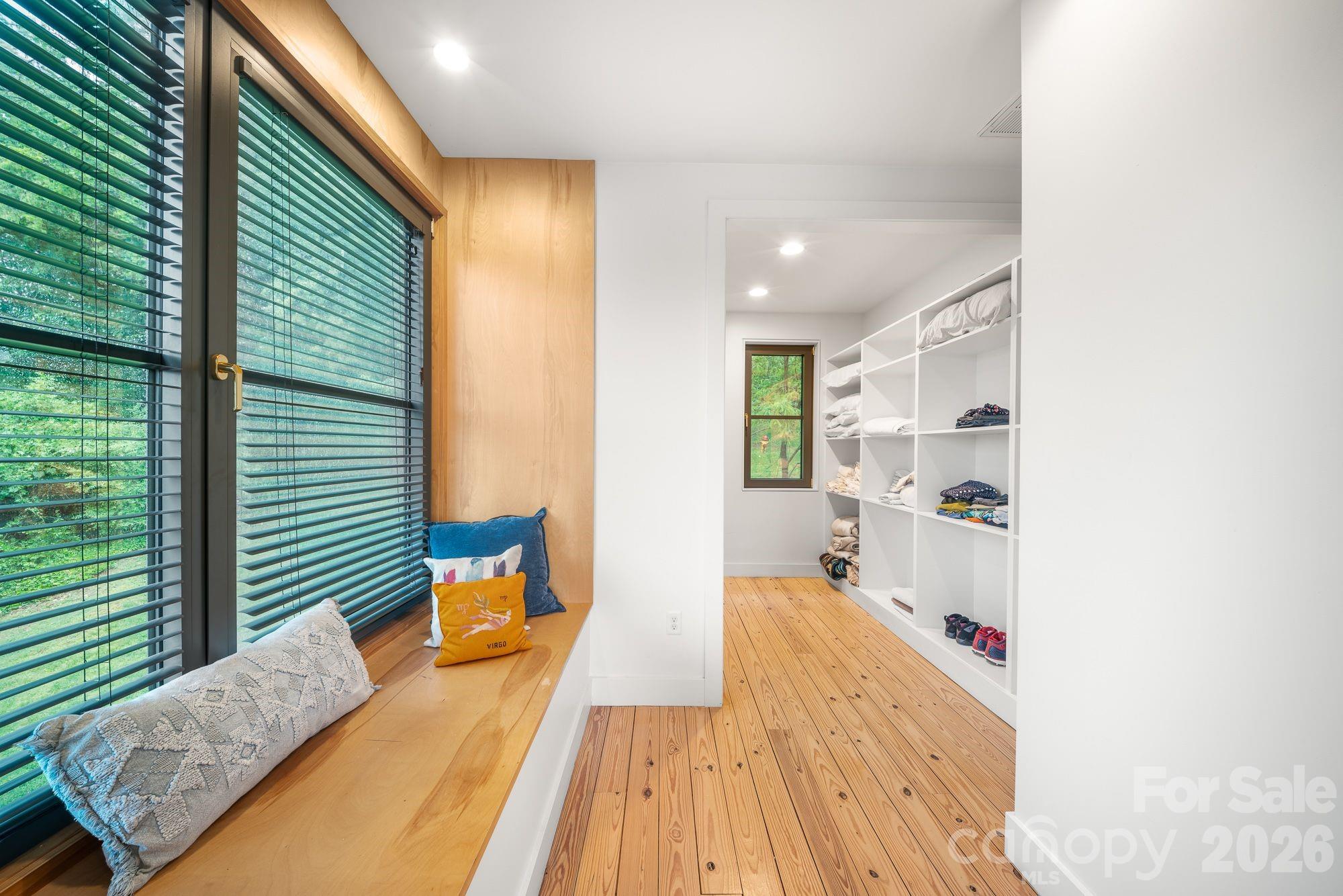53 Buchanan Place Asheville NC 28801