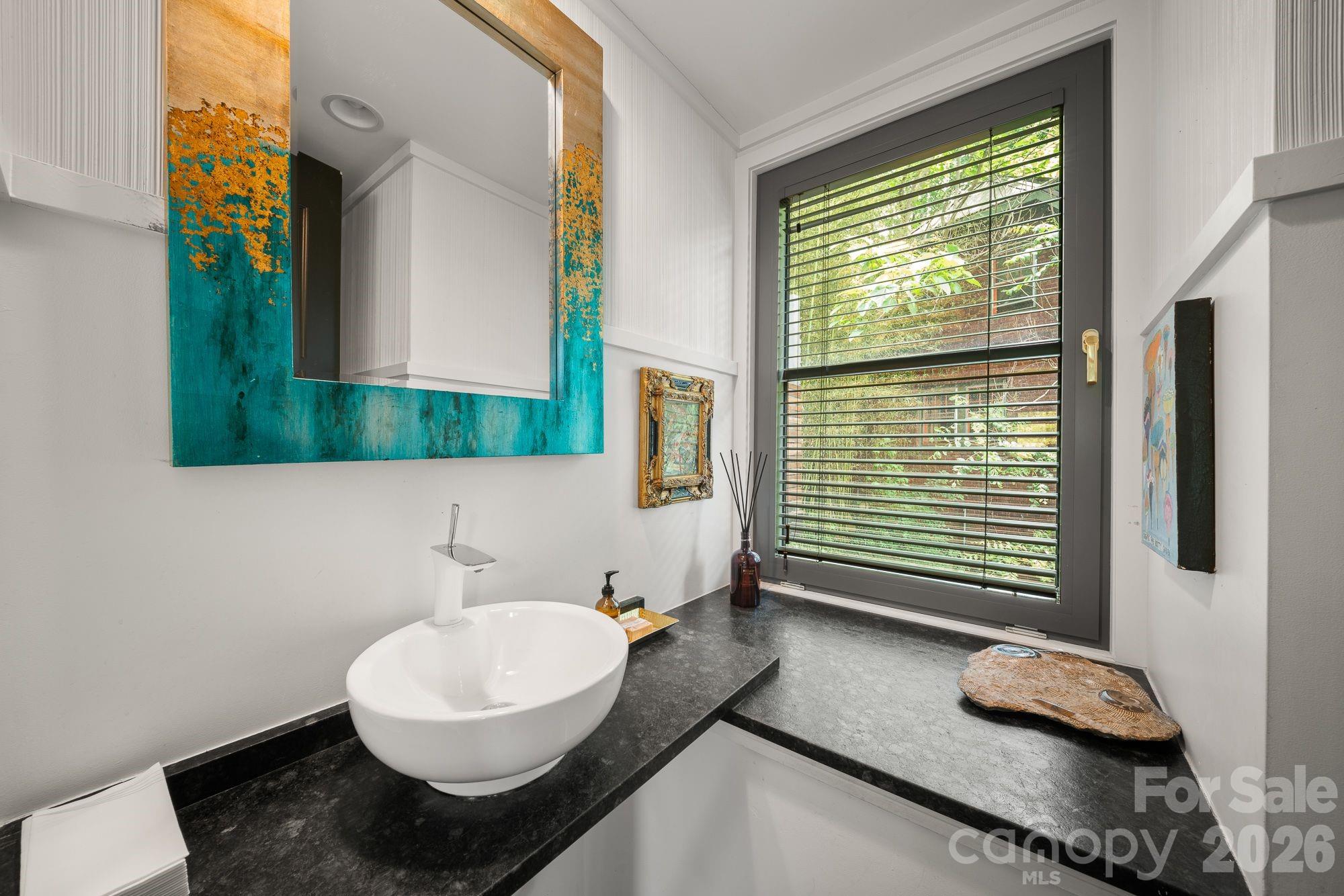 53 Buchanan Place Asheville NC 28801