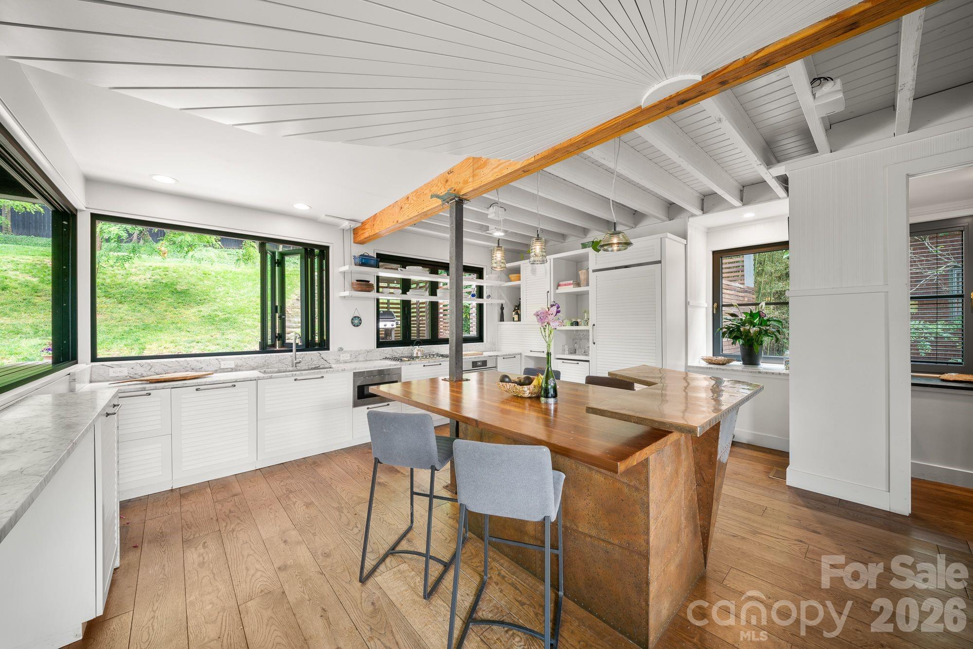 53 Buchanan Place Asheville NC 28801