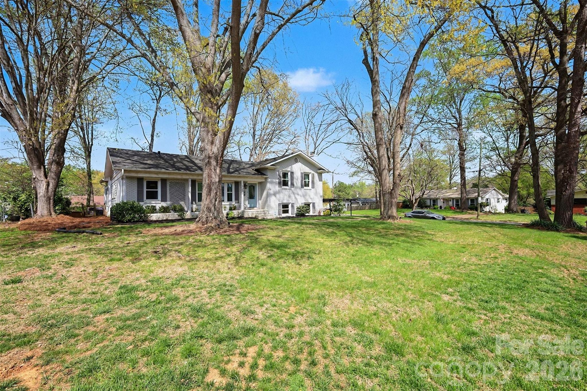 2233 Stonewood Drive Charlotte NC 28210