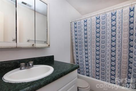 4803 Harri Ann Drive Charlotte NC 28227