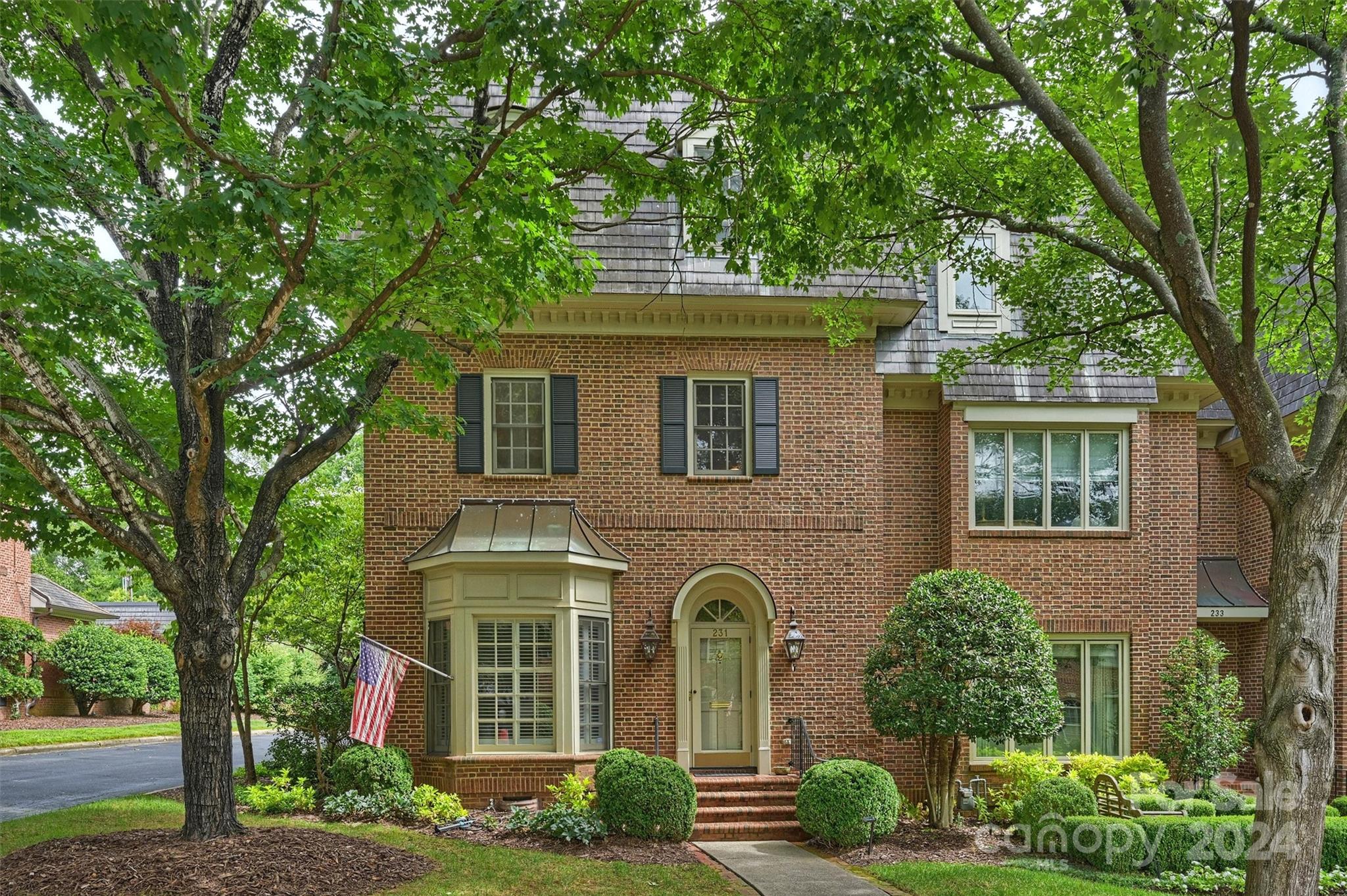 231 Perrin Place Charlotte NC 28207