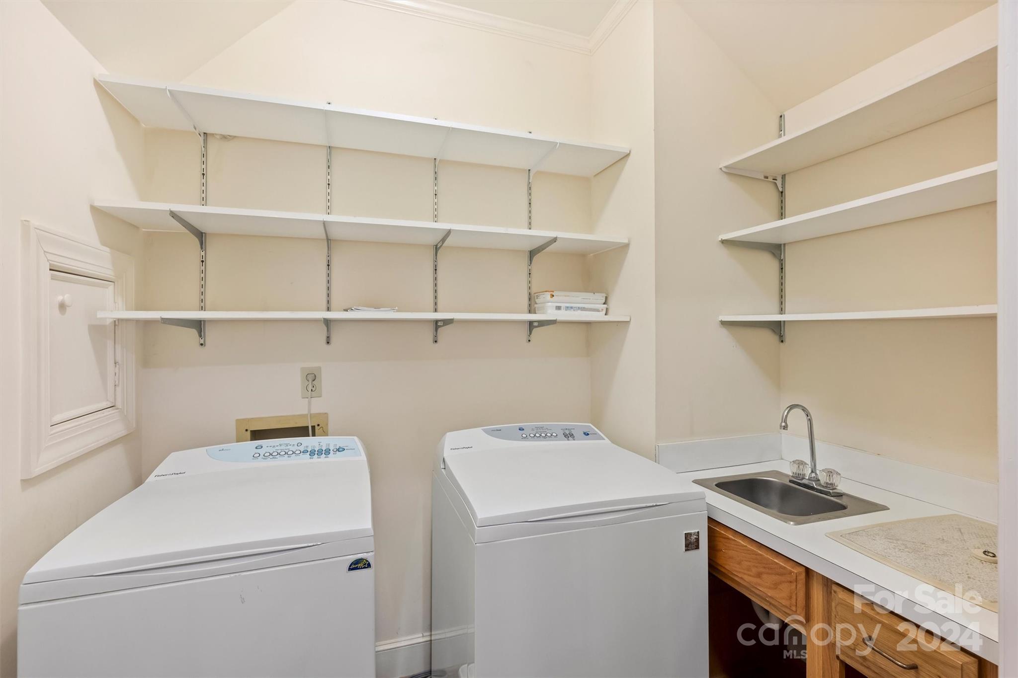 231 Perrin Place Charlotte NC 28207