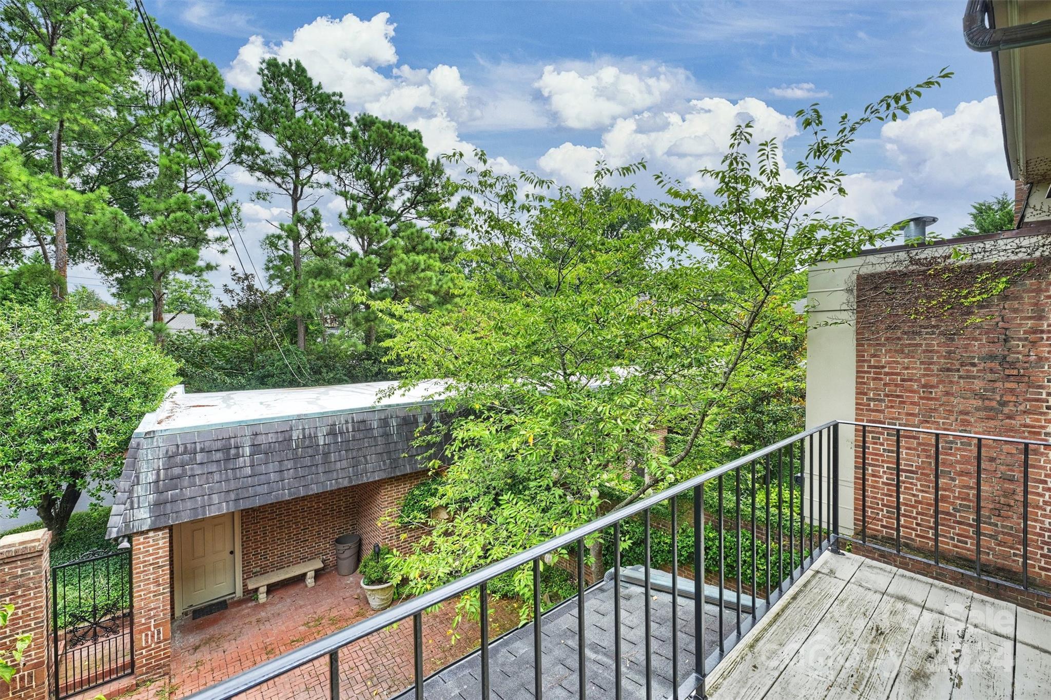 231 Perrin Place Charlotte NC 28207