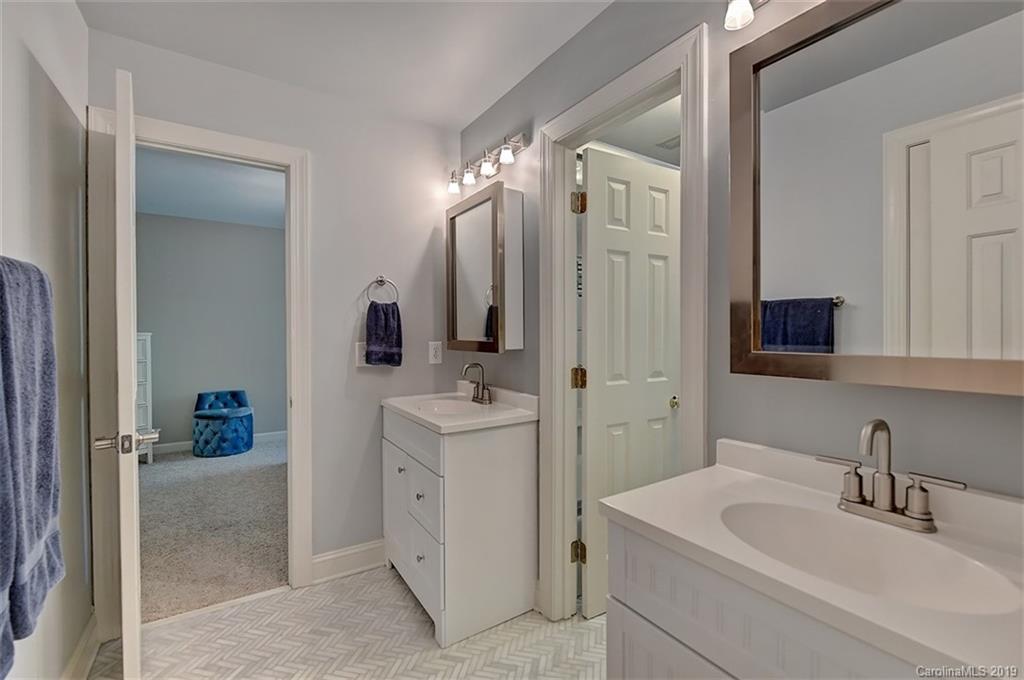 2524 Monet Terrace Charlotte NC 28226