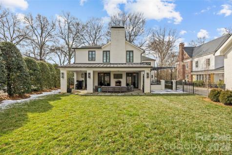 1935 Queens Road W Charlotte NC 28207