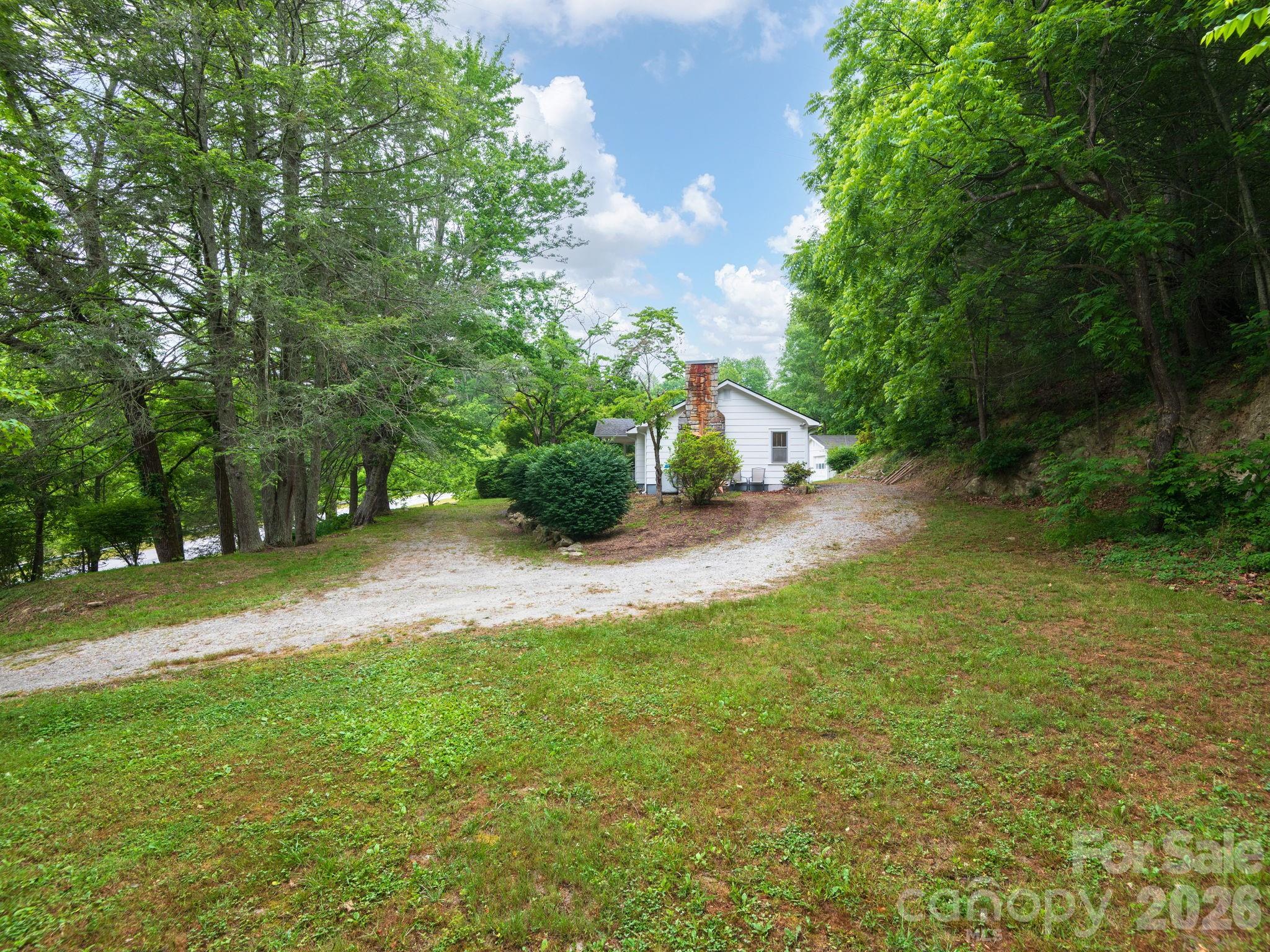 24 Piney Ridge Mountain Road Zirconia NC 28790