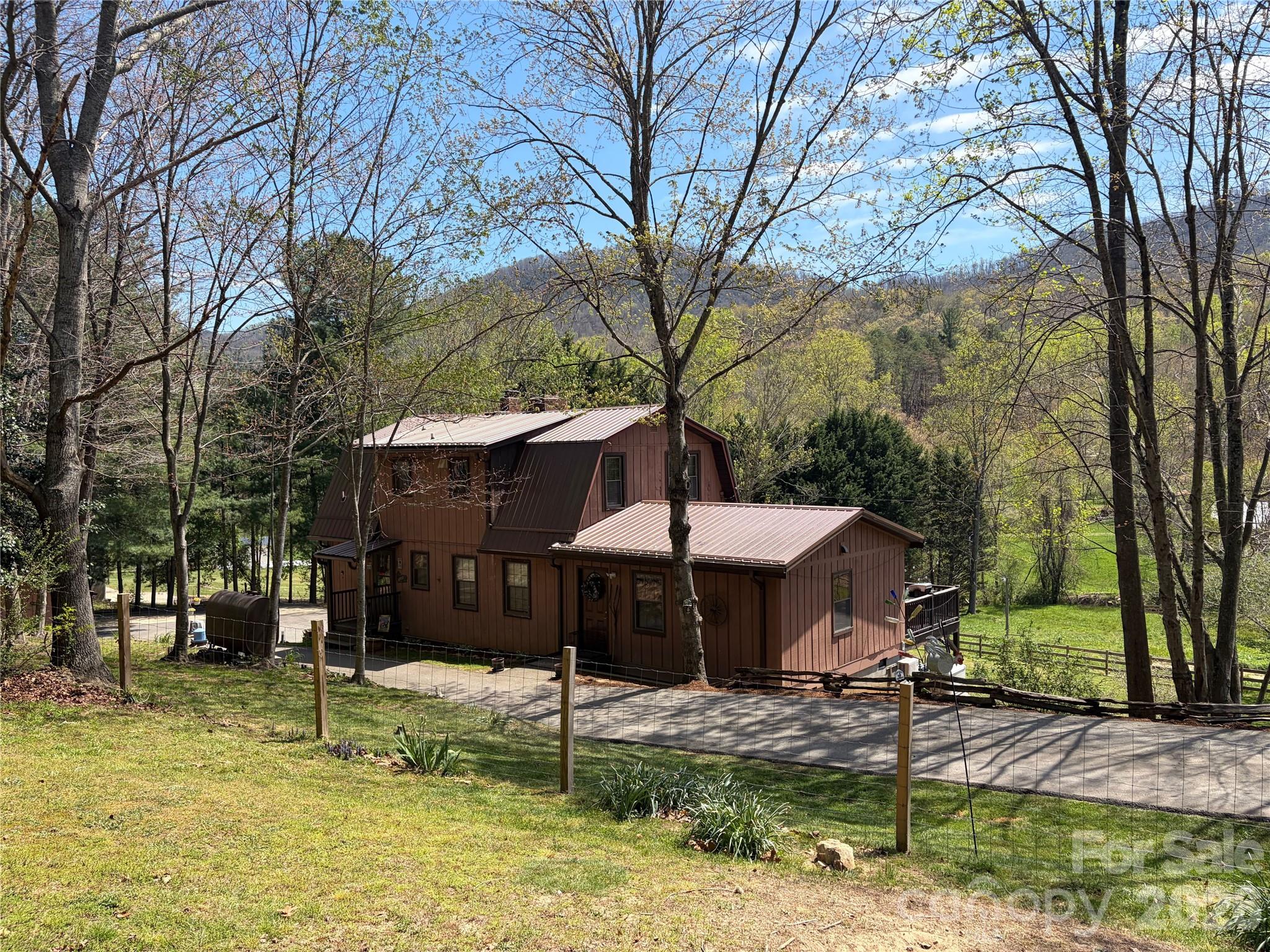 366 Dix Creek #2 Road Leicester NC 28748