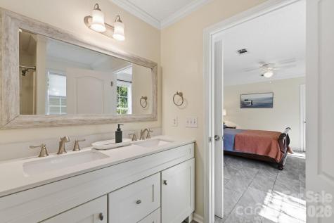 144 Hanover Street Asheville NC 28806