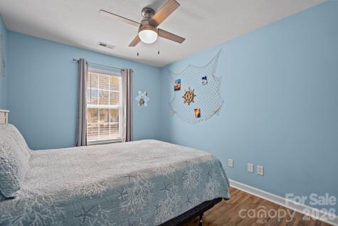 137 NE 4th Street Oak Island NC 28465