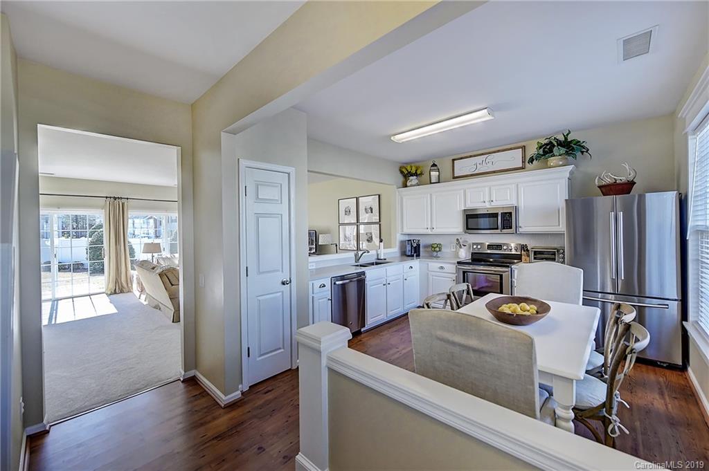 6712 Rothchild Drive Charlotte NC 28270