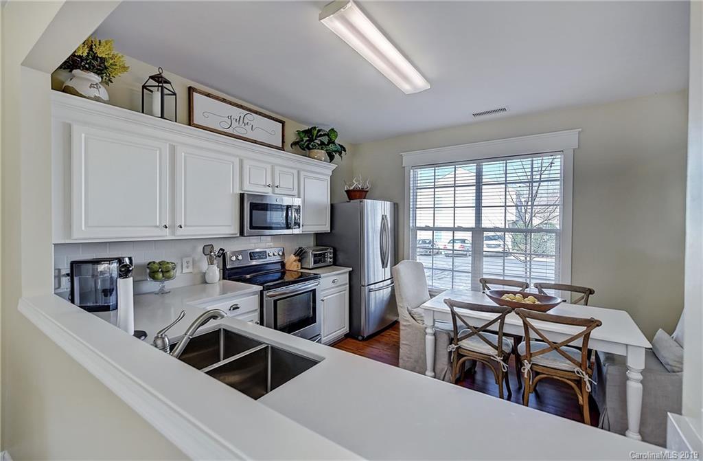 6712 Rothchild Drive Charlotte NC 28270