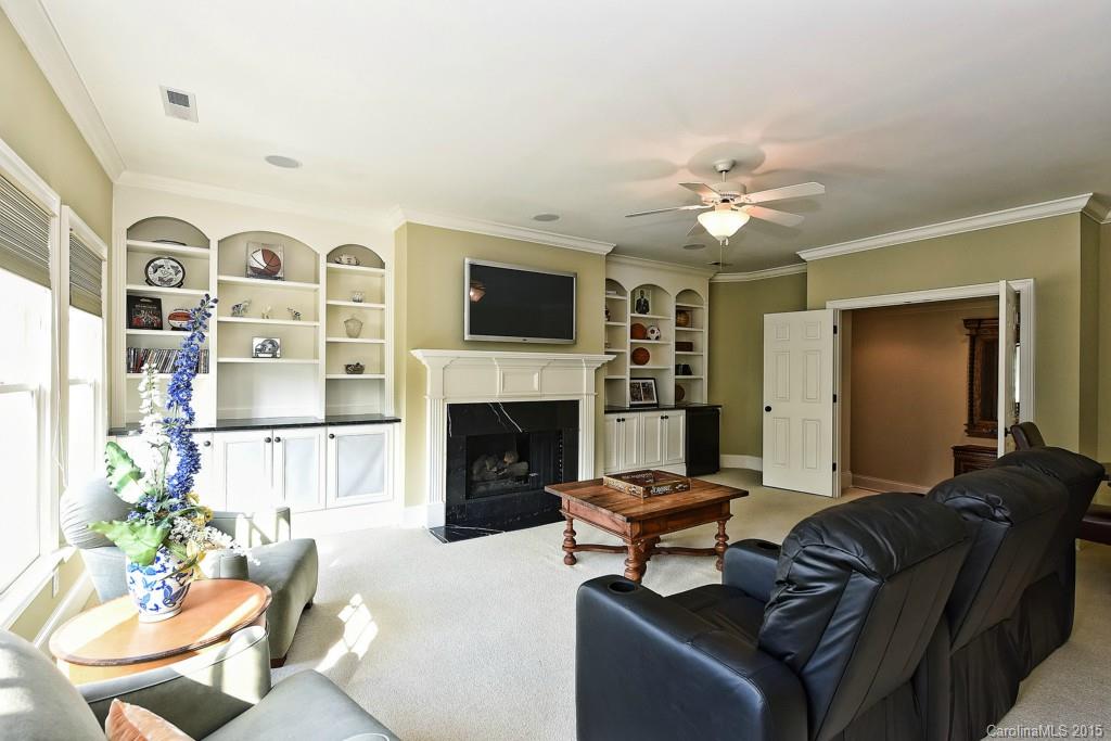 9220 Heydon Hall Circle Charlotte NC 28210