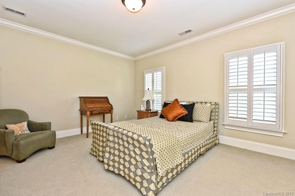 9220 Heydon Hall Circle Charlotte NC 28210