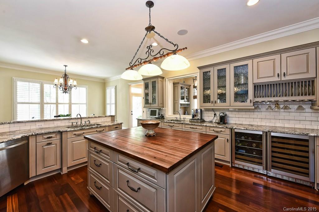 9220 Heydon Hall Circle Charlotte NC 28210