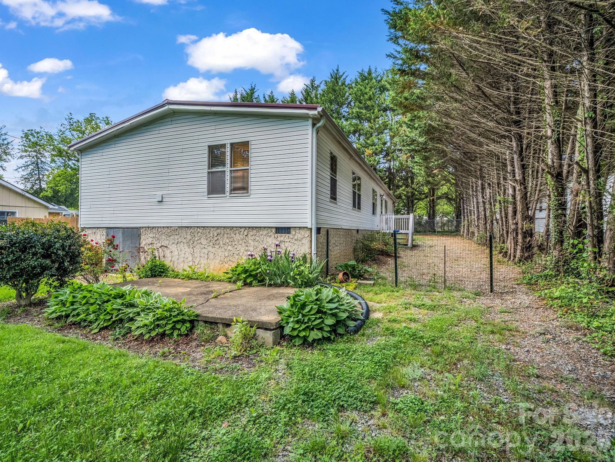 213 Old State Ten Road Black Mountain NC 28711