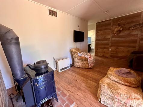 2825 Harrell Hill Road Bakersville NC 28705