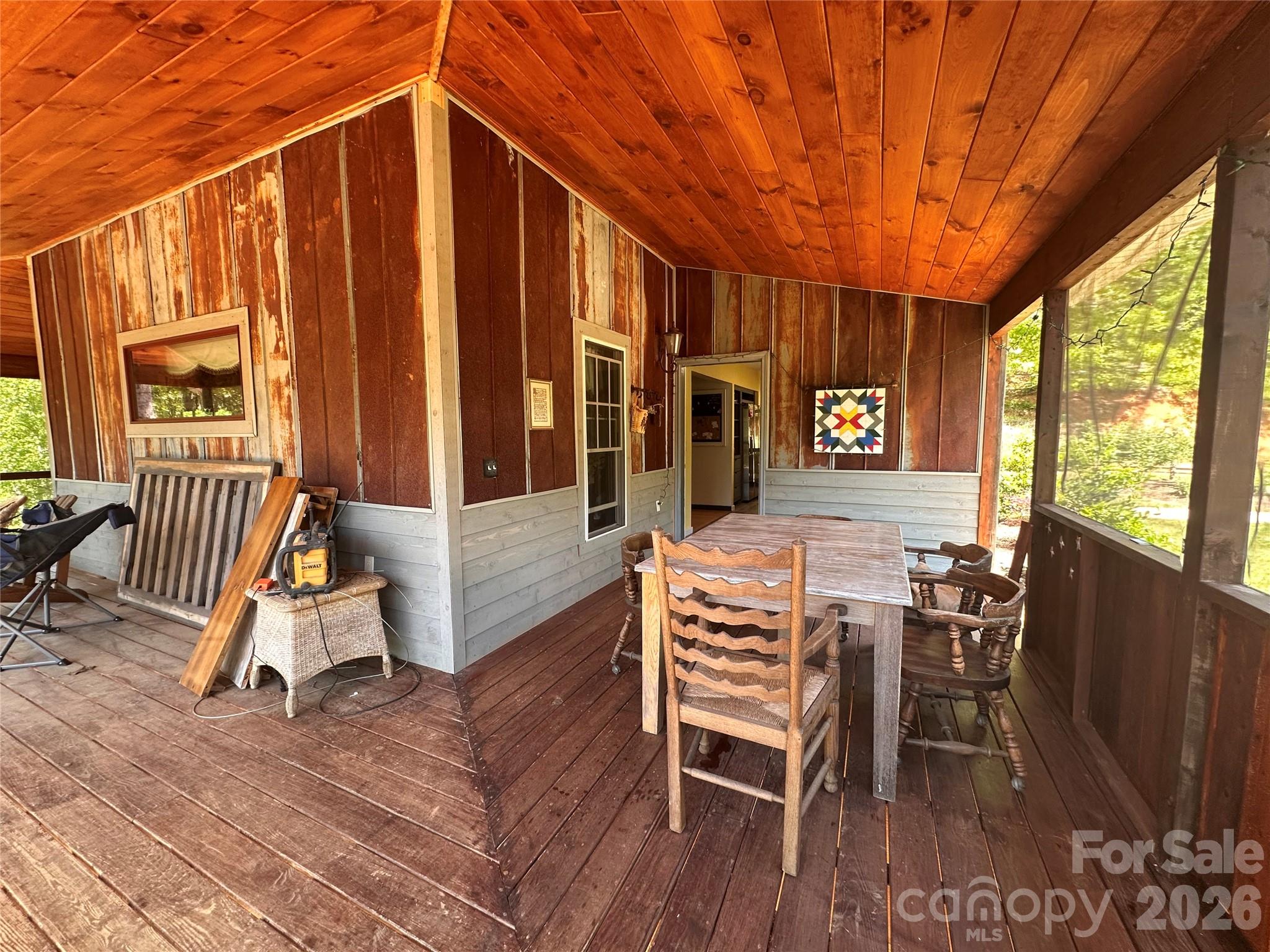 2825 Harrell Hill Road Bakersville NC 28705